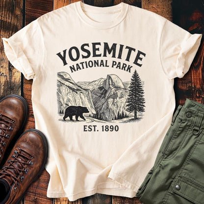 Vintage Yosemite National Park Bear Tee – Est. 1890